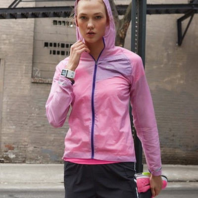 Рекламная кампания Nike FW 2014/15 (49790.New_.Advertising.Campaign.Nike_.Karlie Kloss.FW_.2014.s.jpg)